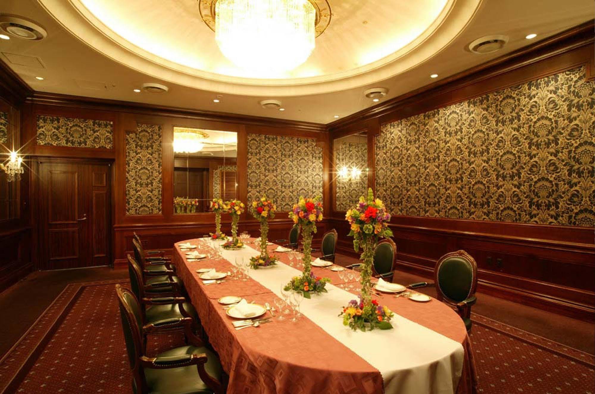 The Global View Hotel 5*